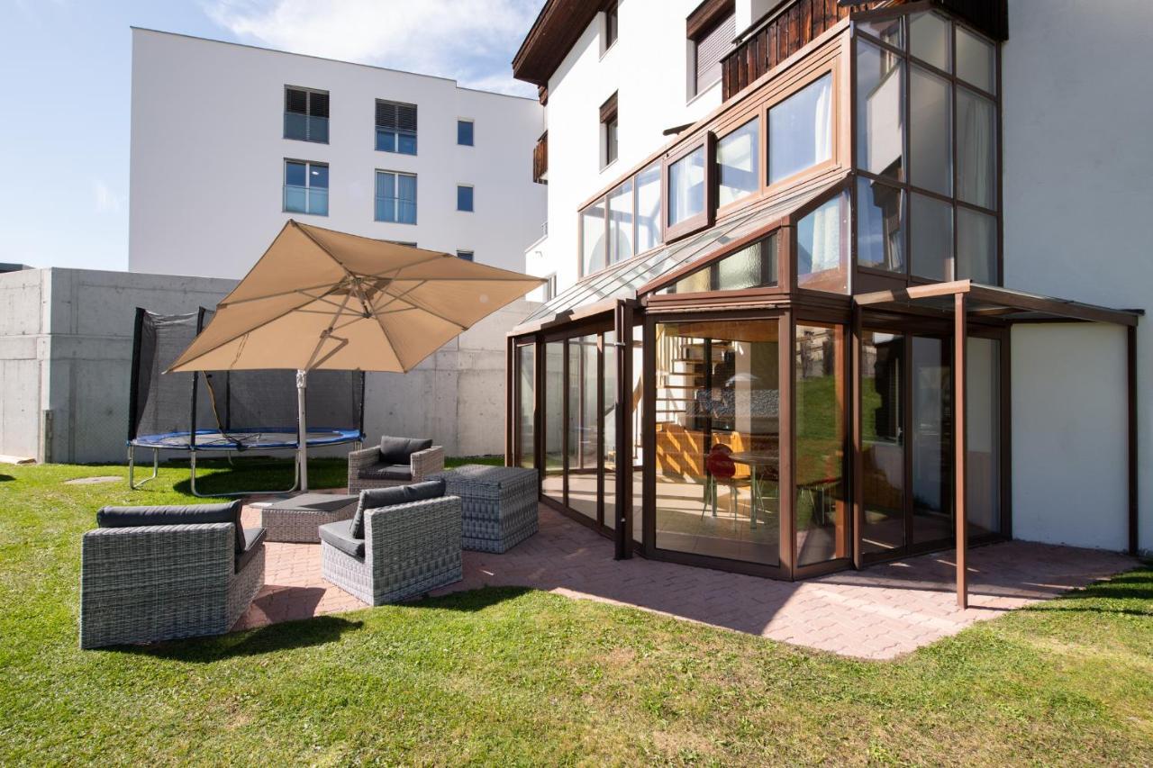 Agrimonia - 5,5-Zi Duplex Wohnung Bis 9 Personen Mit Eigenem Garten Davos Eksteriør bilde